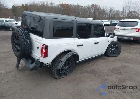 2024 Ford Bronco Black Diamond z USA, uszkodzony, nr VIN 1FMDE1BH0RLA14144